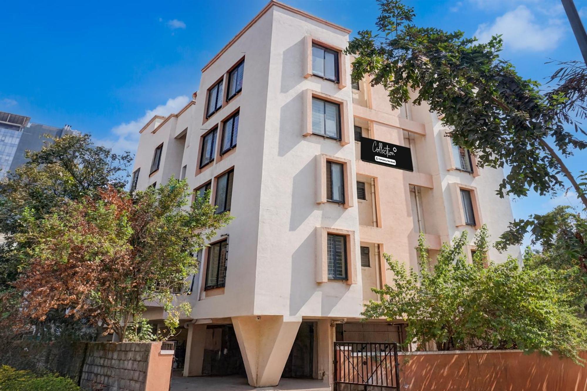 Hotel Super Collection O Veerbhadra Nagar Baner à Méribel Village Extérieur photo