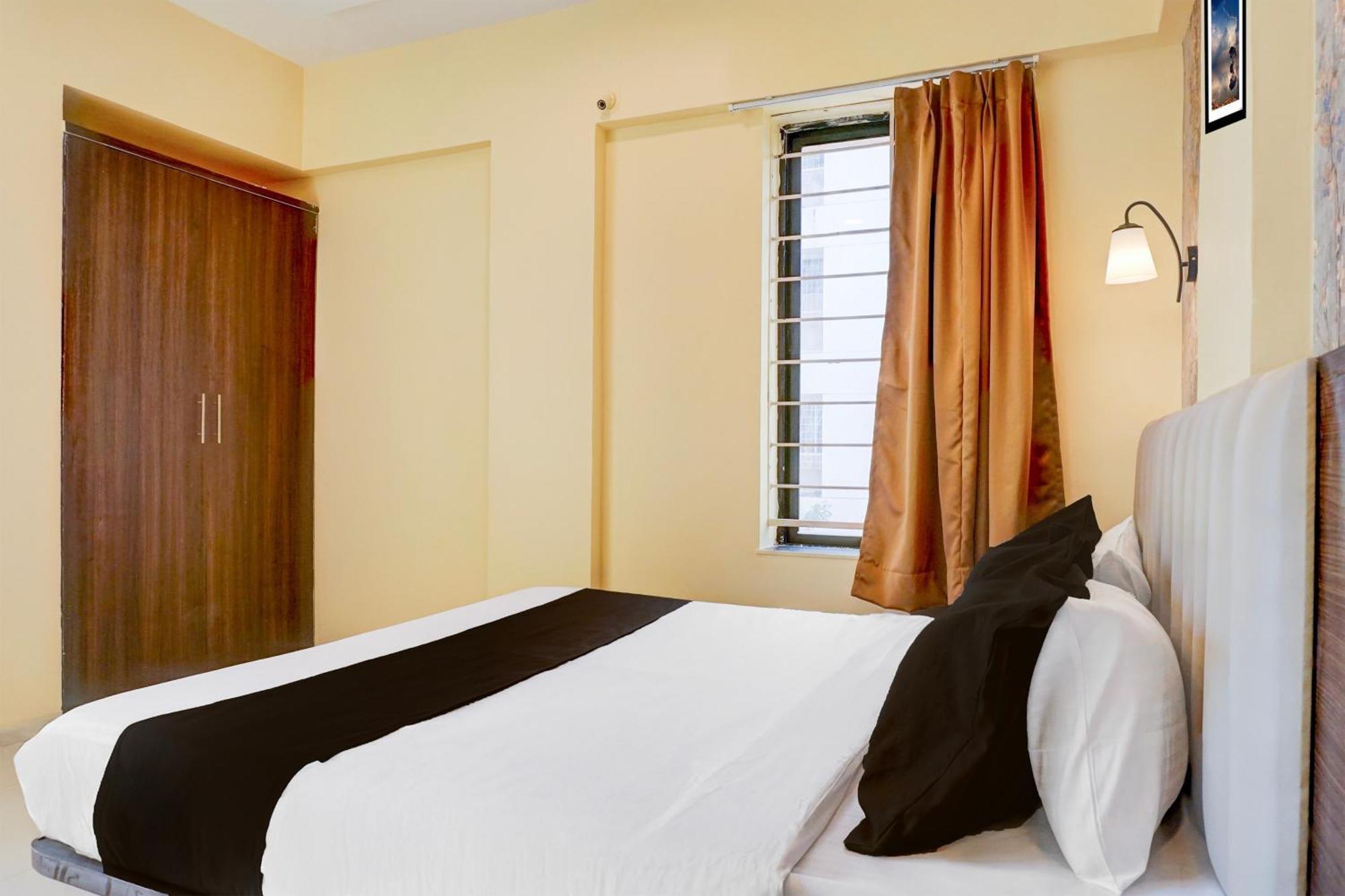 Hotel Super Collection O Veerbhadra Nagar Baner à Méribel Village Extérieur photo